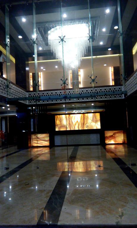 Meghdoot Hotel & Resort Ujaim Exterior foto